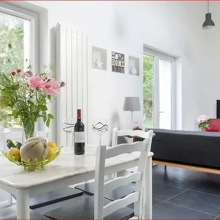 Charmante Maison Les Glycines Disneyland Paris Holiday home *